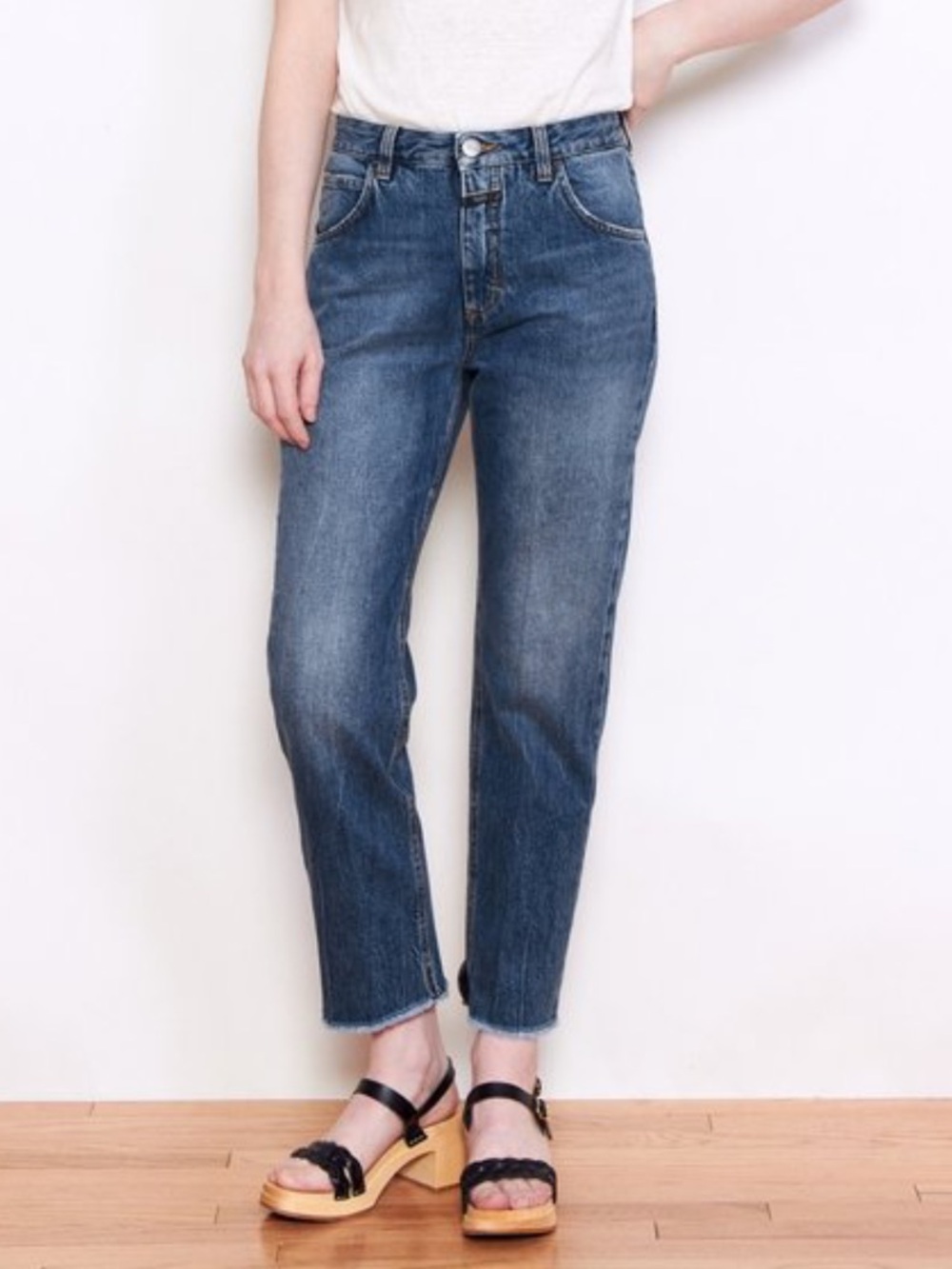 Closed Heartbreaker Jeans Mid Blue Vintage Sz 25